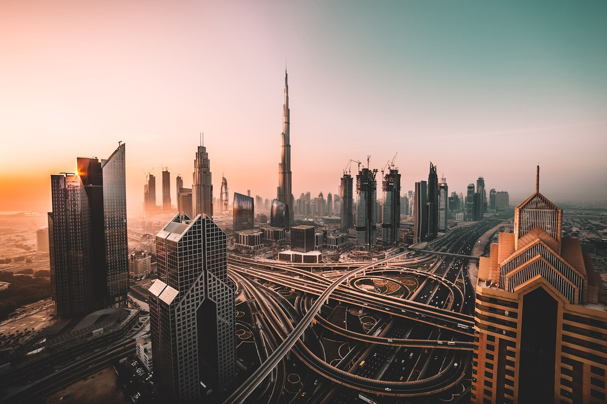 Drop a Dubai skyline photo